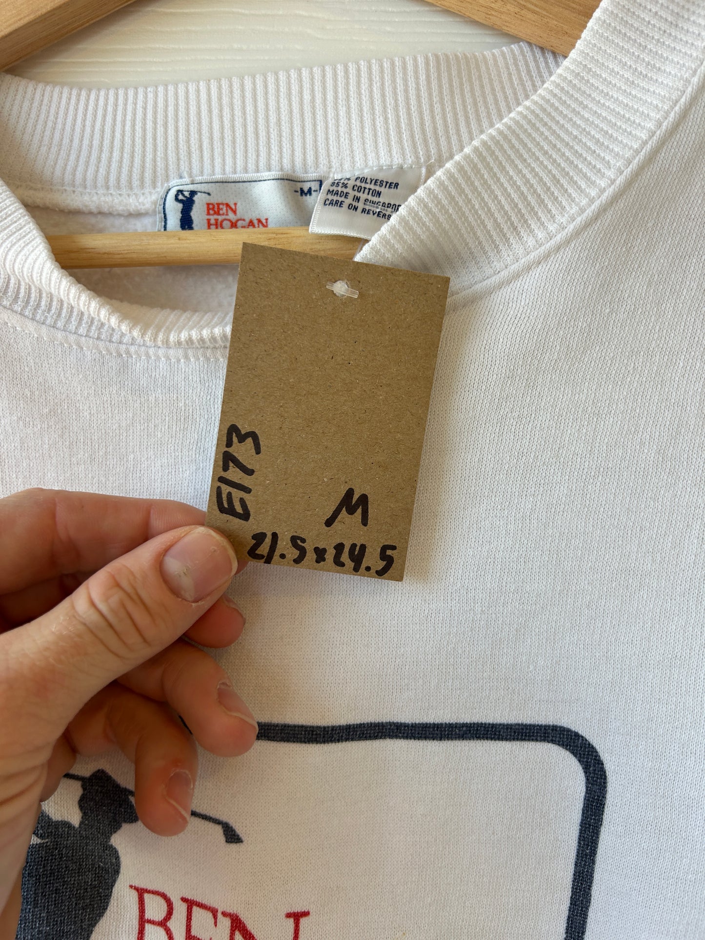Distressed Ben Hogan tour Crewneck - M