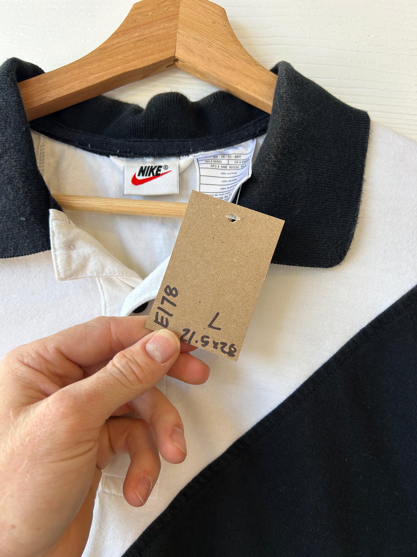 Nike golf swoosh tee - L