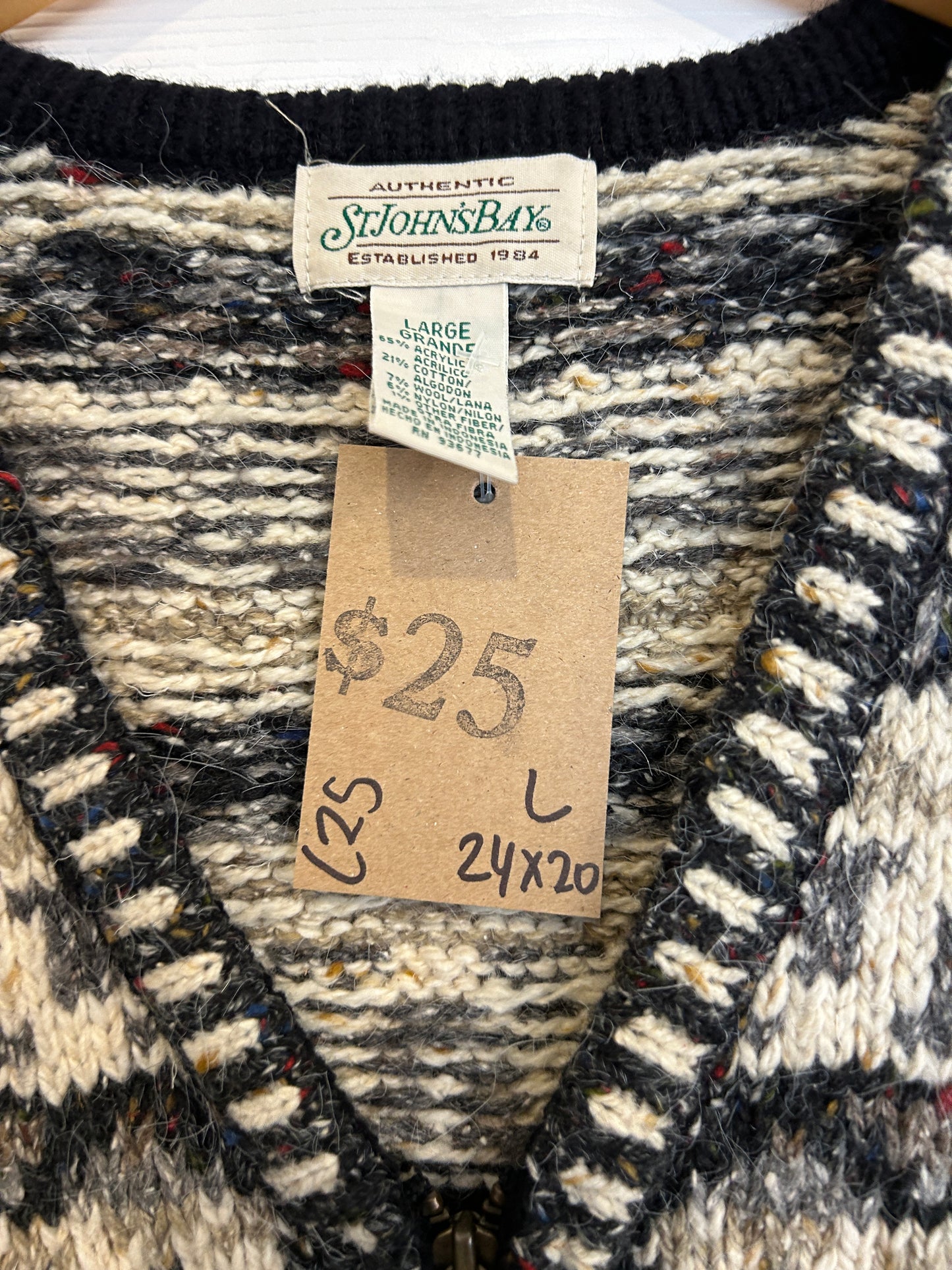Sweater vest - L