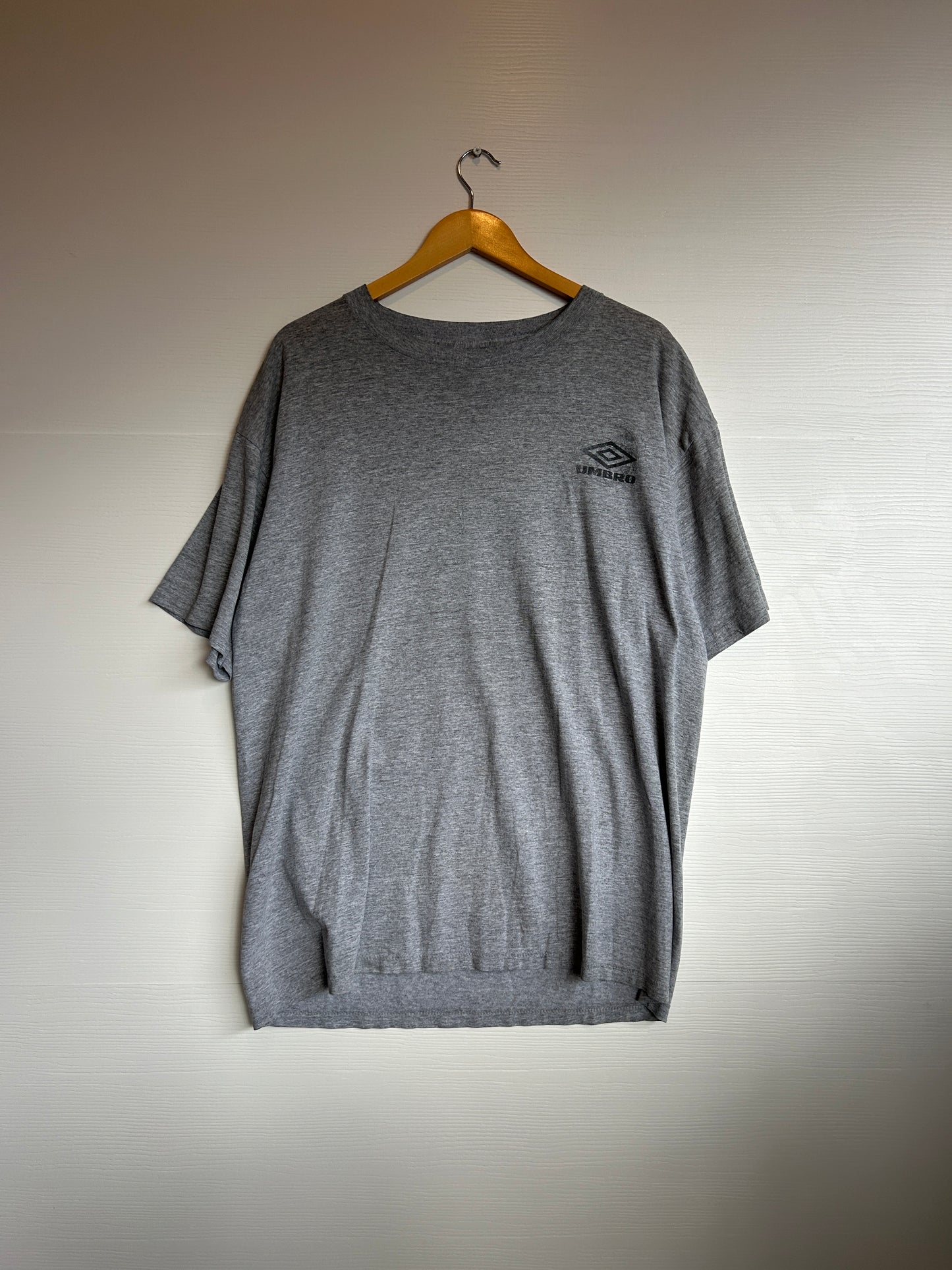Vtg umbro tee