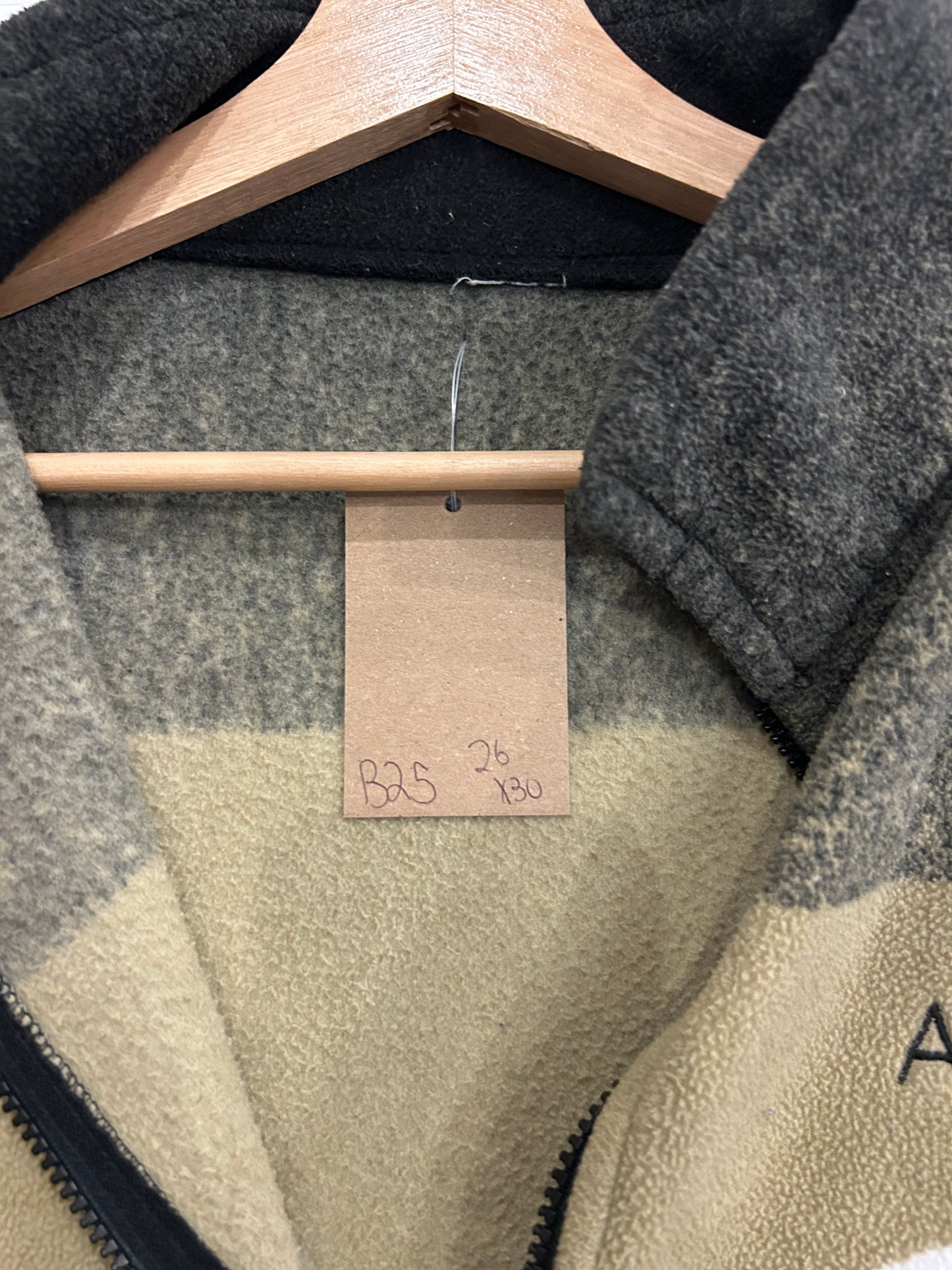 Vintage Wolf fleece zip-up jacket