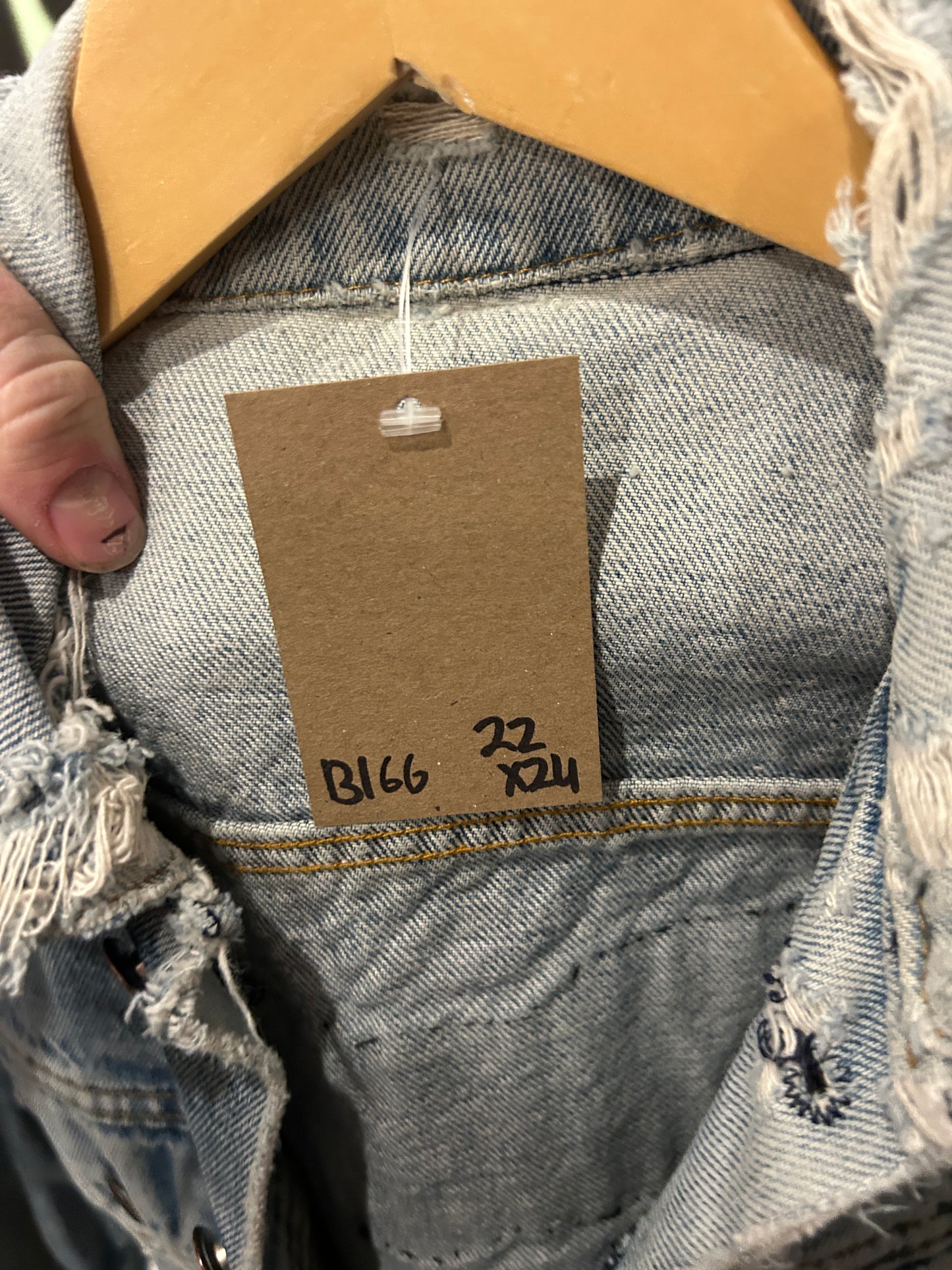 Vintage Levi’s Distressed Harley - M