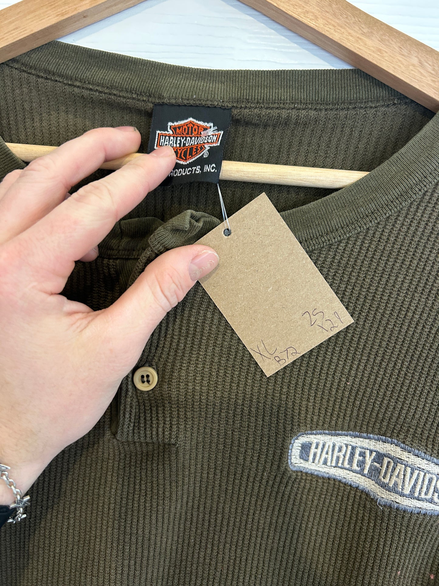 Vintage Harley embroidered Henley - XL