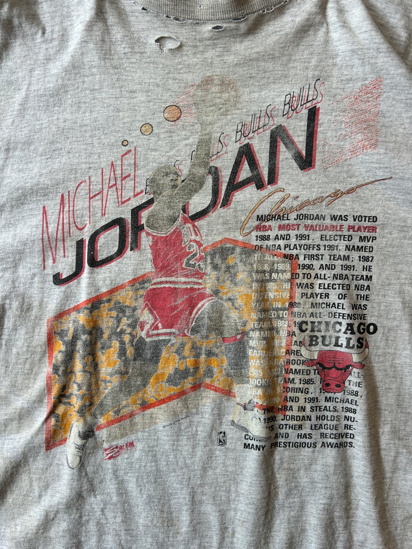 Vintage MJ Salem graphic tee