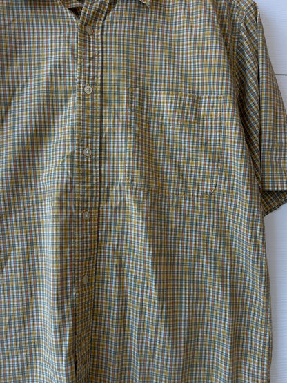 Old navy button up - M