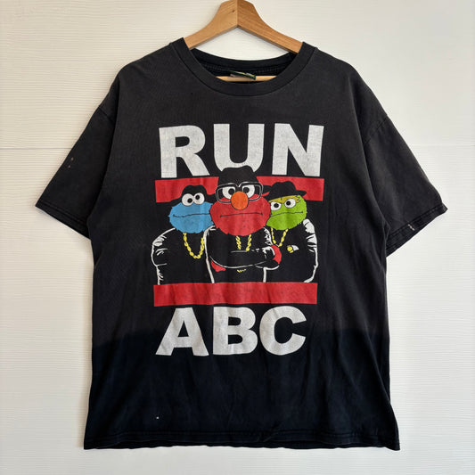 Vintage Run ABC Sesame Street Tee L