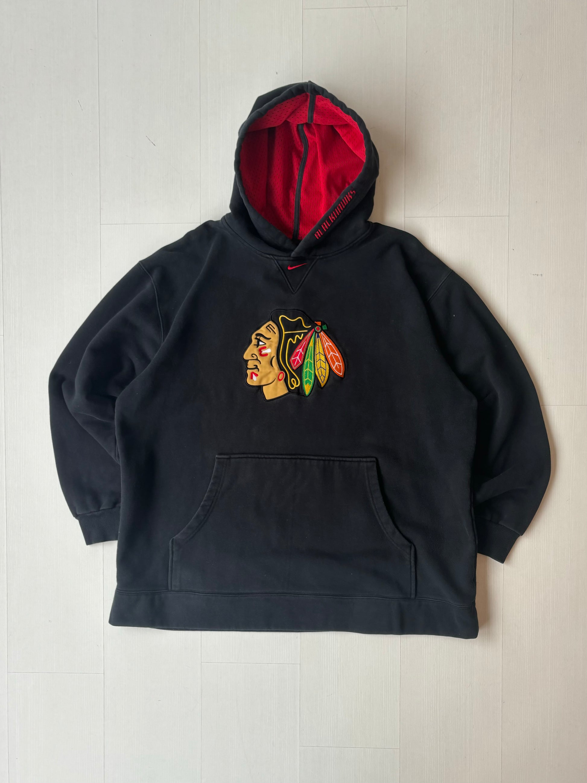 Vintage Nike Blackhawks Hoodie – Elgin Vintage - Main Image