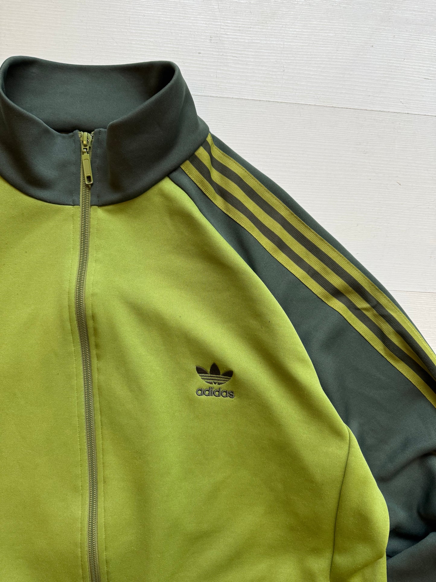 Y2k Adidas zip-up