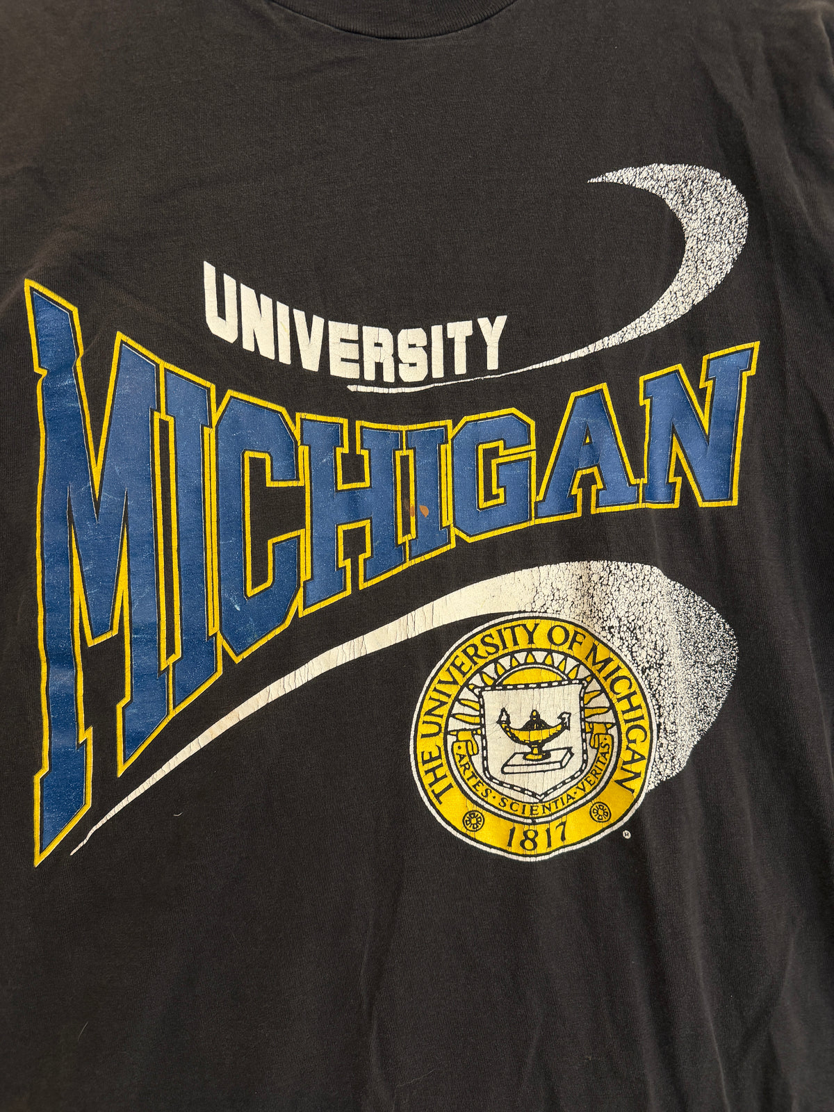 Michigan university tee - M