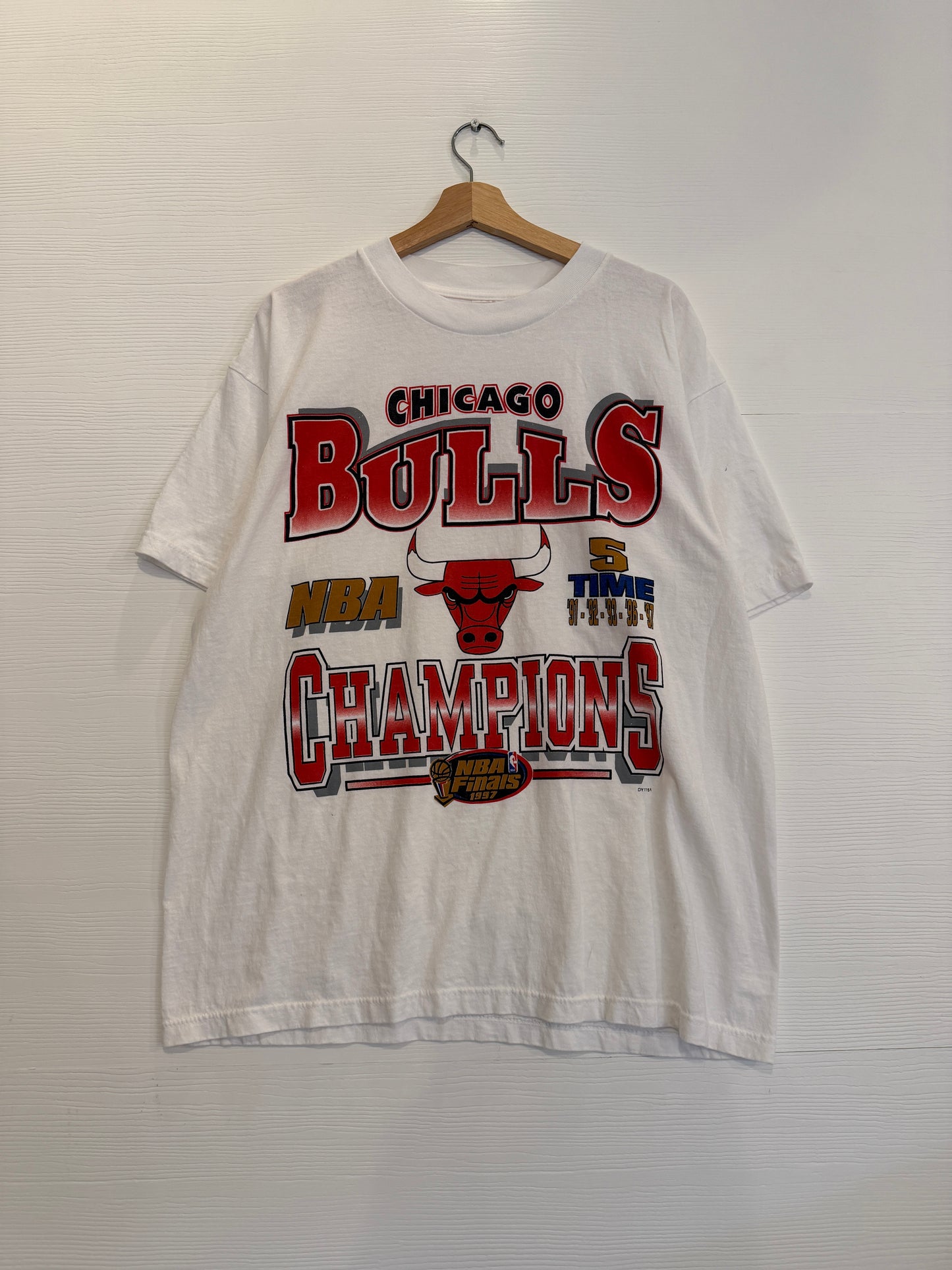 Bulls championship tee - XL