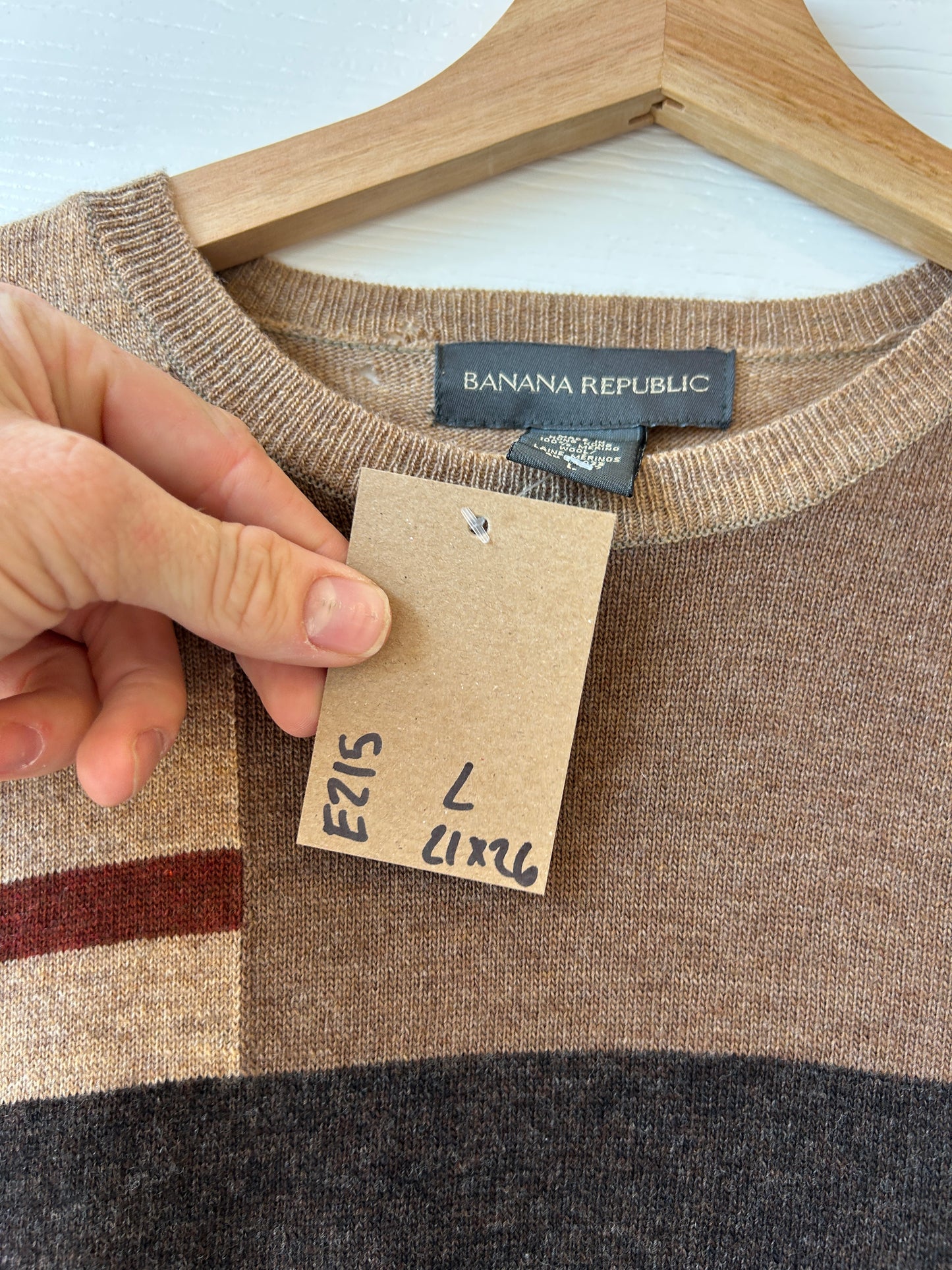 Banana republic light sweater - L