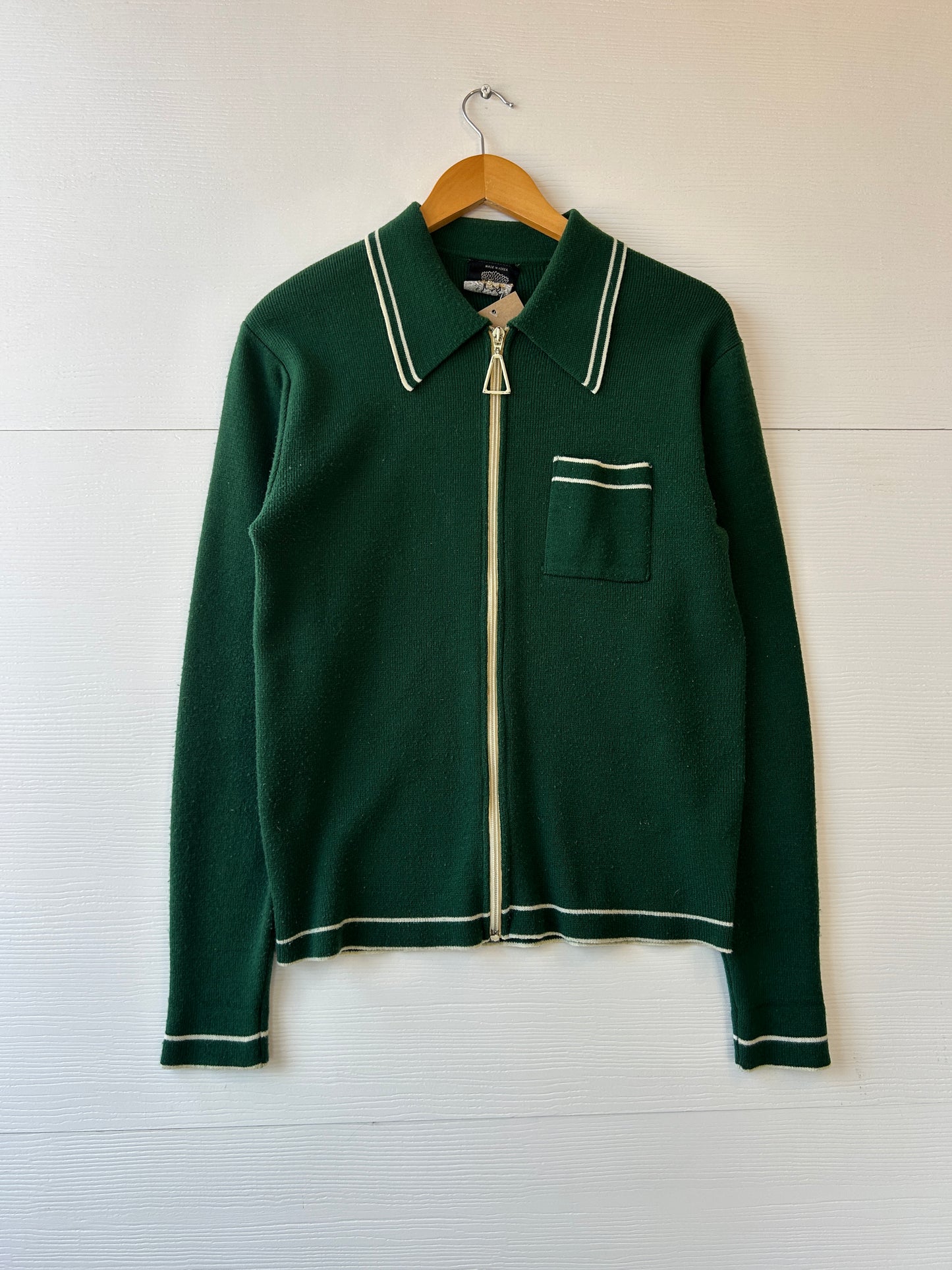 Green knit zipup - M