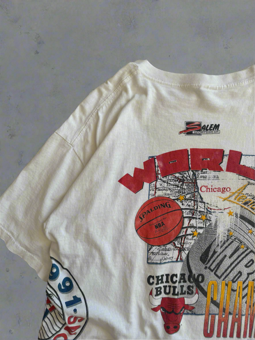 Vintage Bulls AOP Tee