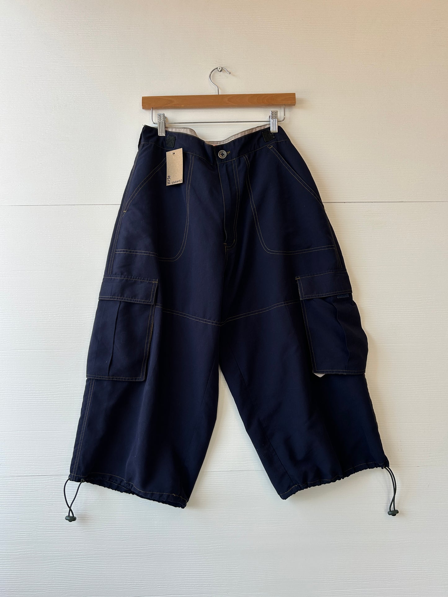 Macgear 3/4 pants - 32