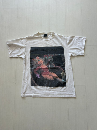 Pigtorias secret tee