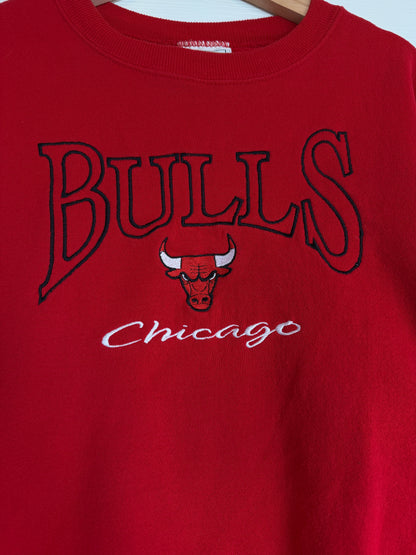 Embroidered Bulls Crewneck - L