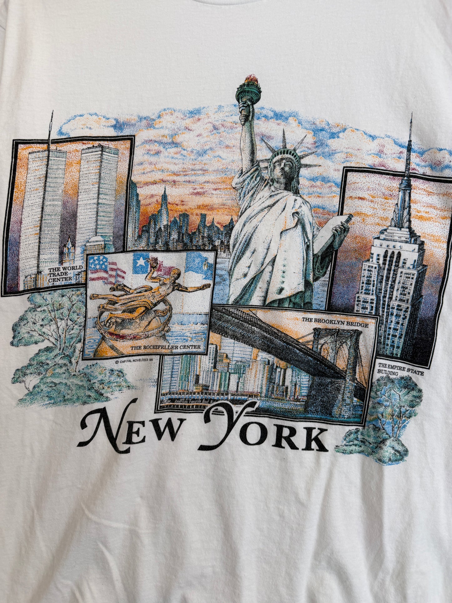New York art graphic tee - L
