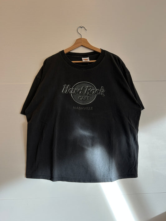 Hard rock tee