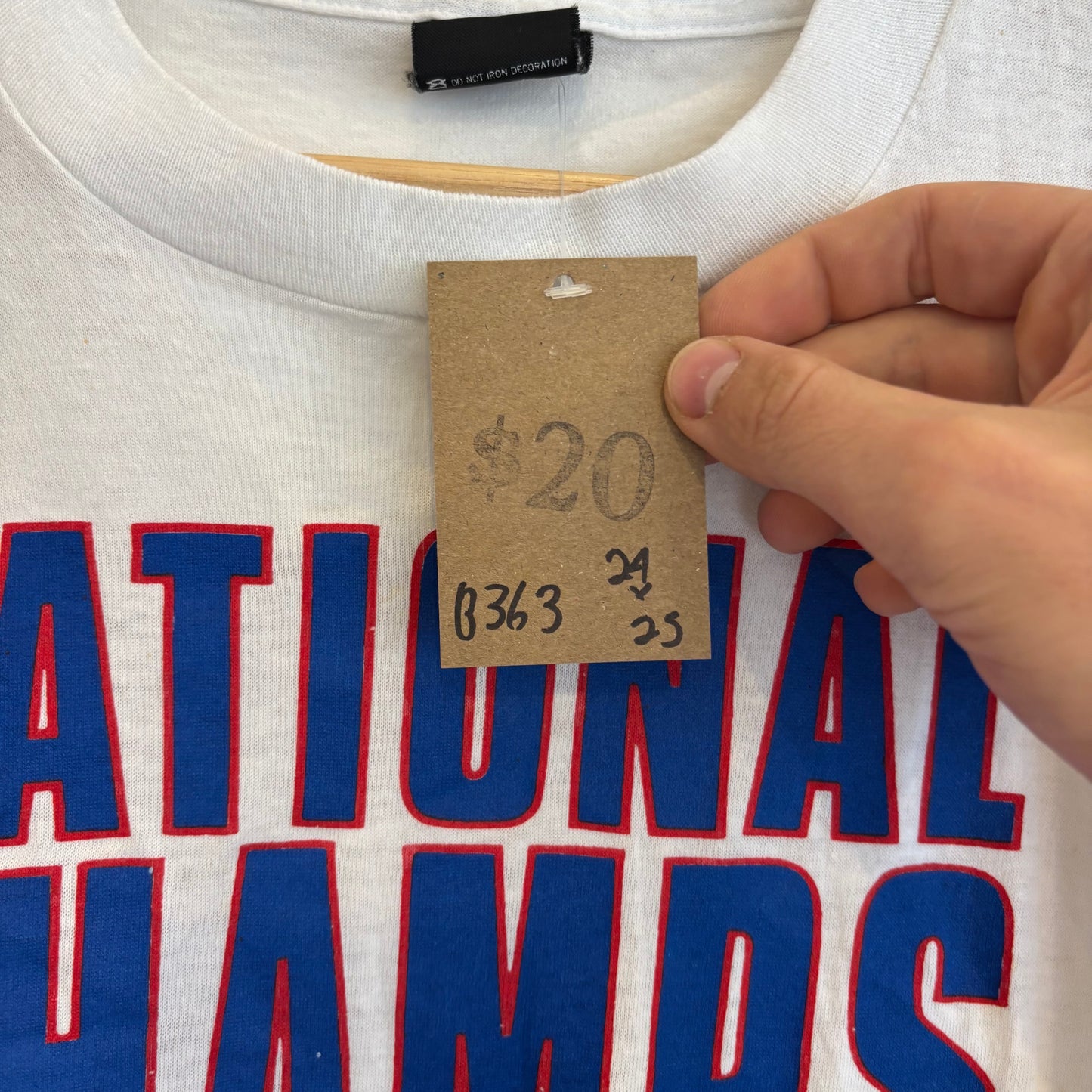 Vintage Indiana Hoosier National Champs Tee L