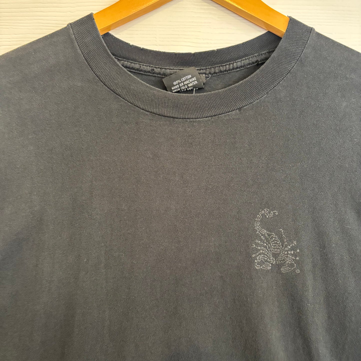 Vintage Cerveza Scoprion Bay Tee XL