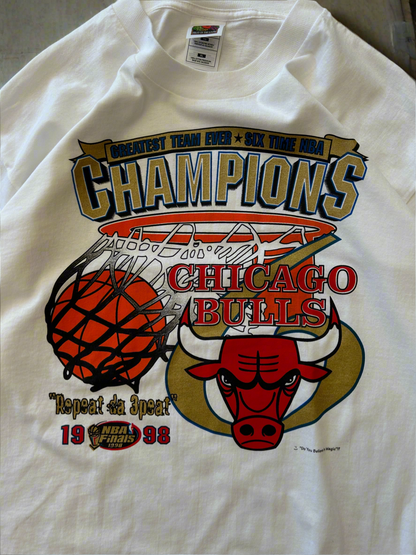 Vintage Bulls championship tee