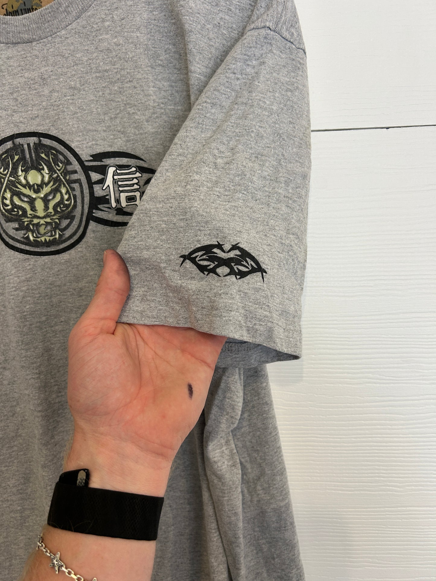 Utility dragon tee - L