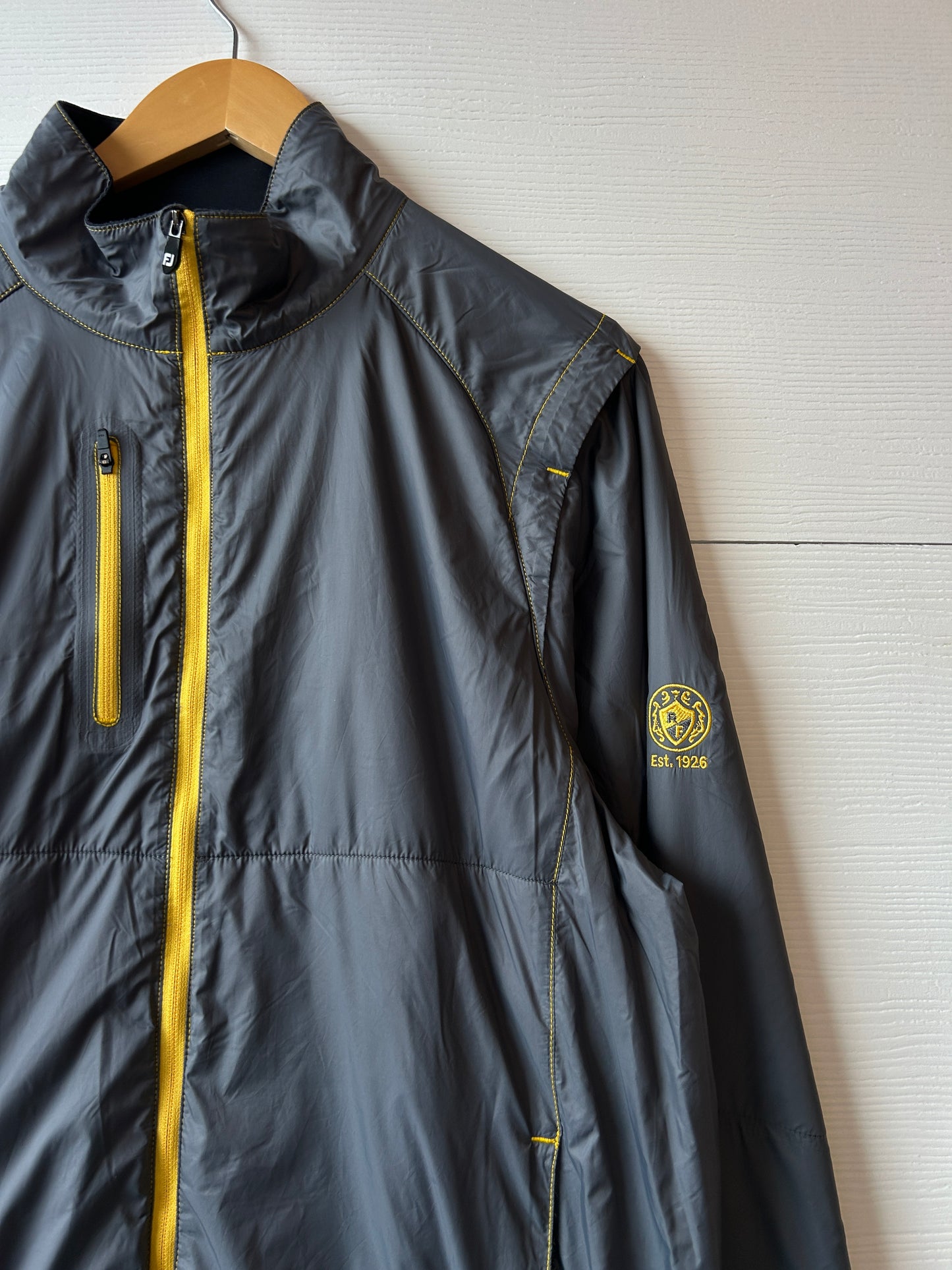 DS footjoy light jacket - L