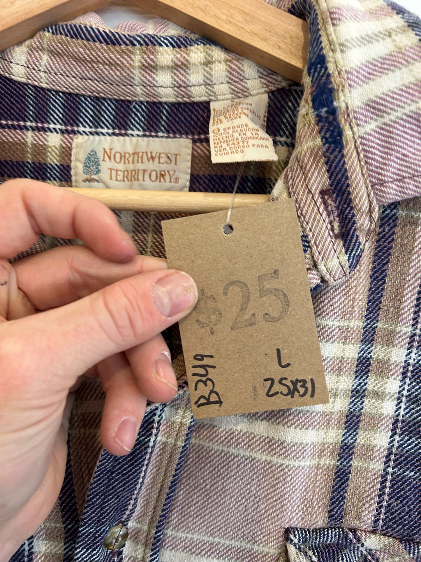 Vintage Northwest territory flannel - L