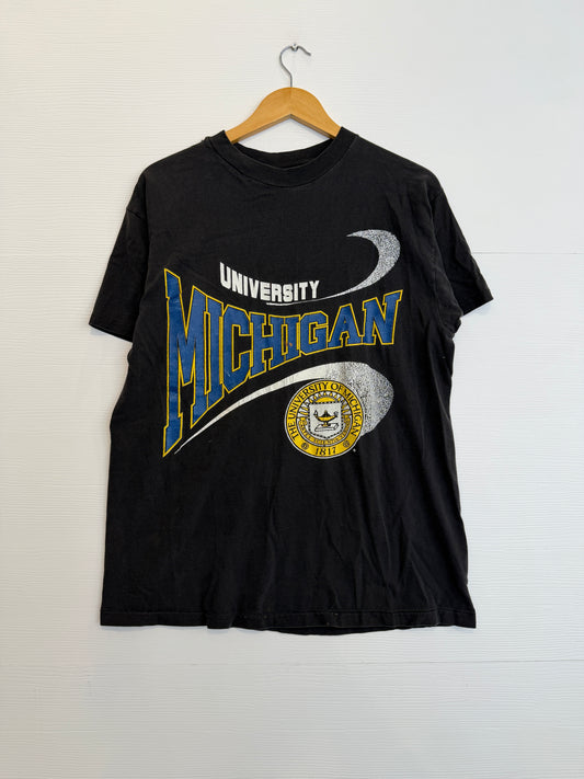 Michigan university tee - M