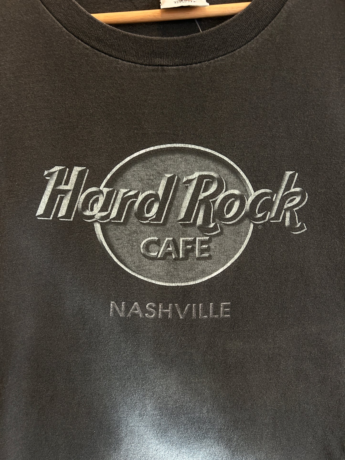 Hard rock tee