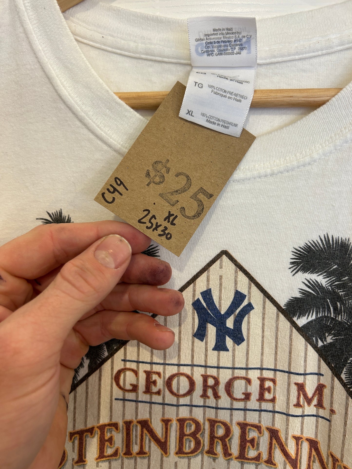 Yankees stadium tee - XL