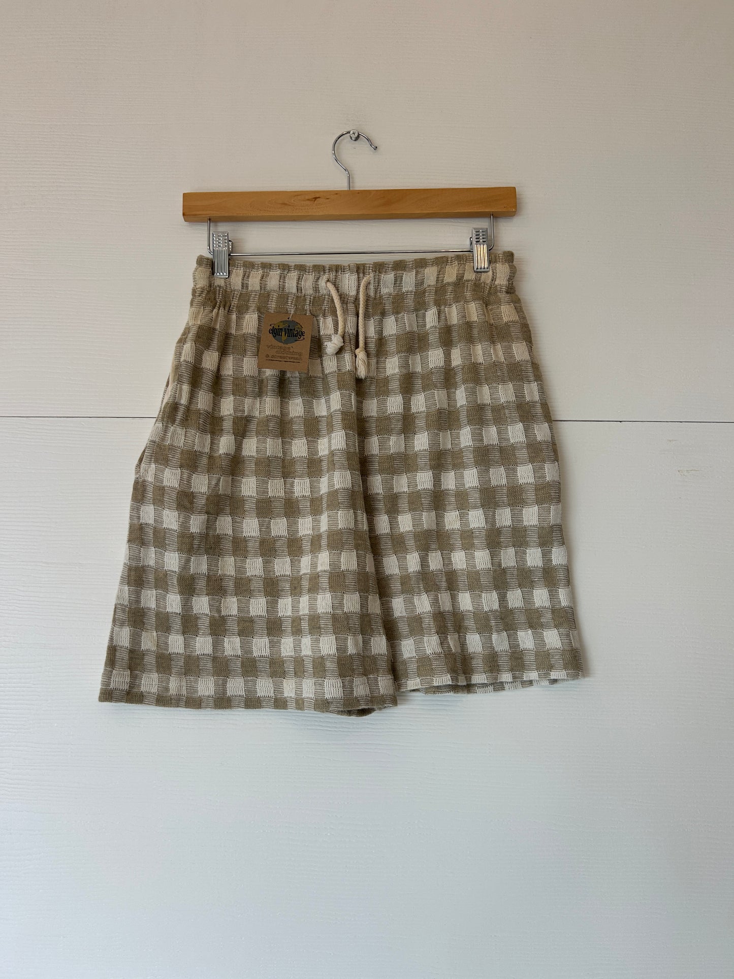 Checkered knit shorts - M